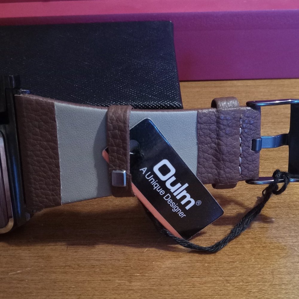 Men's Watch - Picture 5 of 6